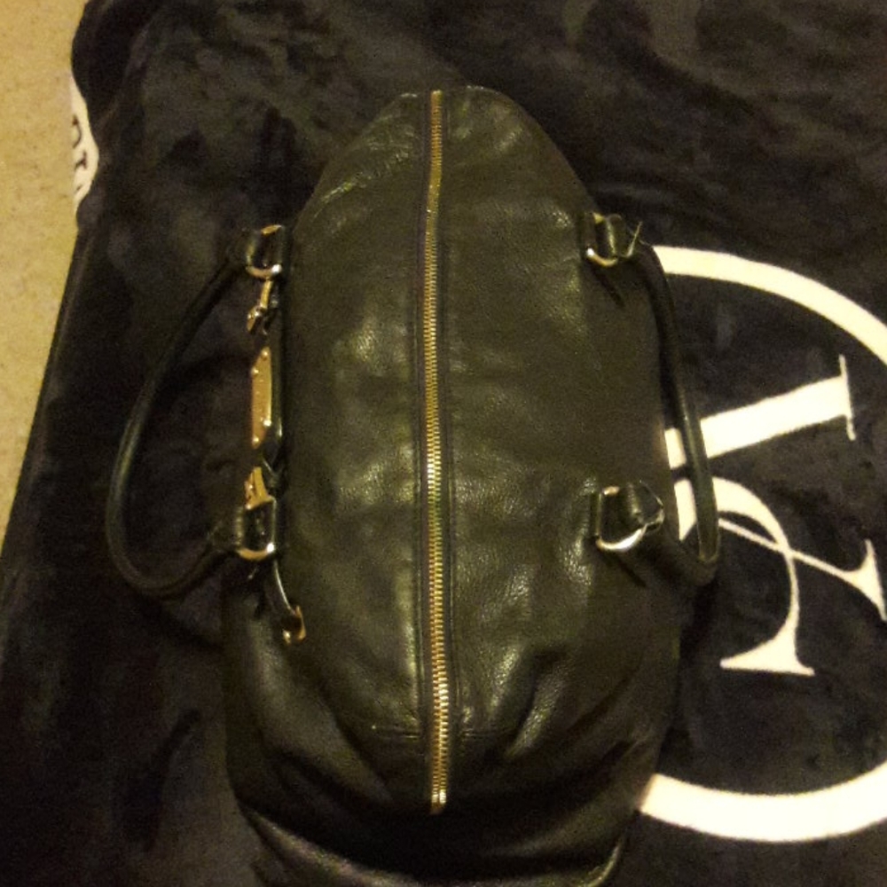 Tote - Picture 3 of 12